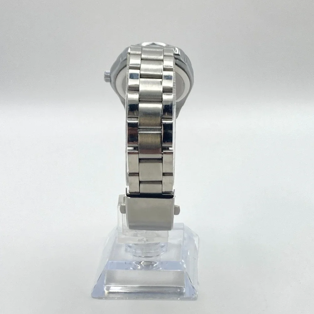 Jones New York Women's Watch 30mm Silver Tone Black Dial WR 30M New Battery 7.5